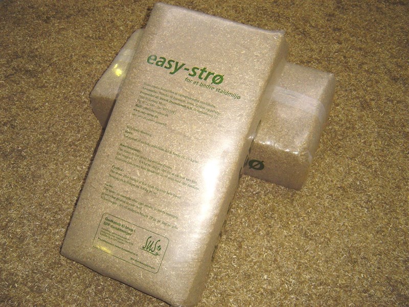 easy-strø in 25 kg bale